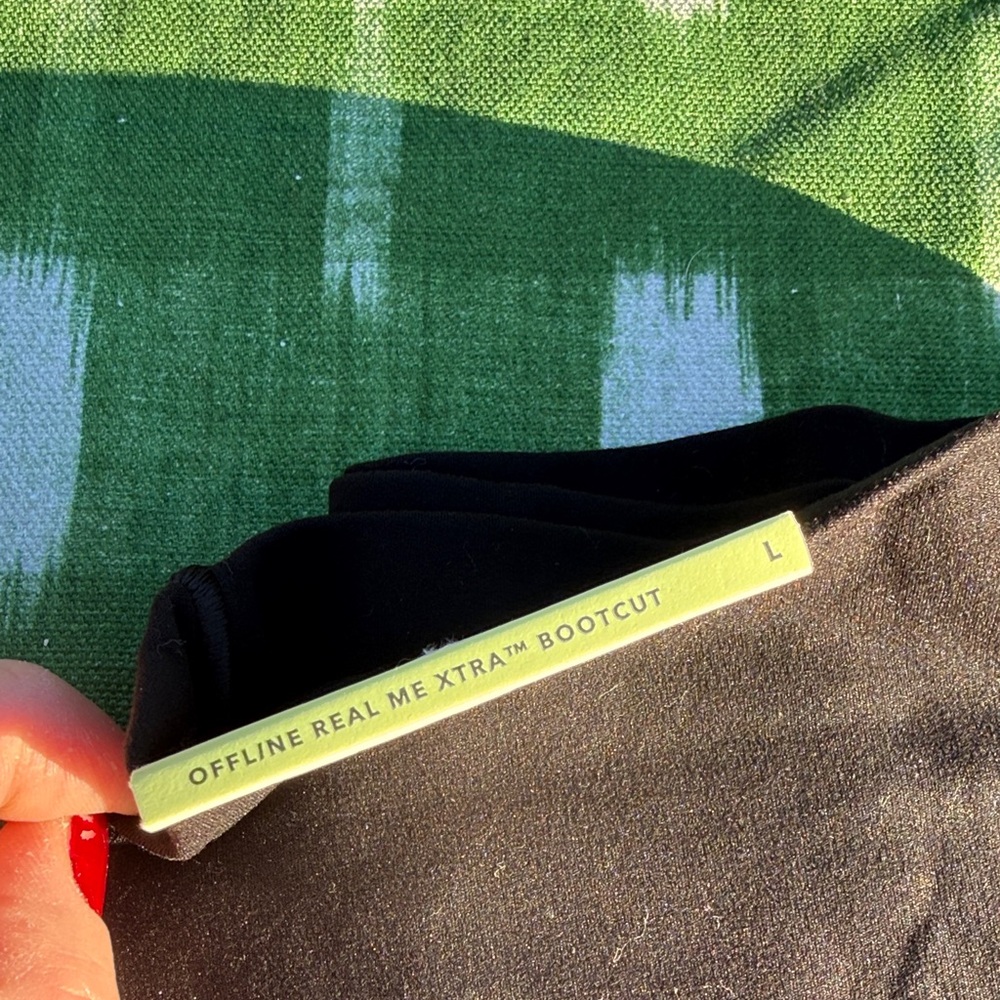 Aerie Black Offline Real Me Xtra Bootcut Leggings - Picture 2 of 3